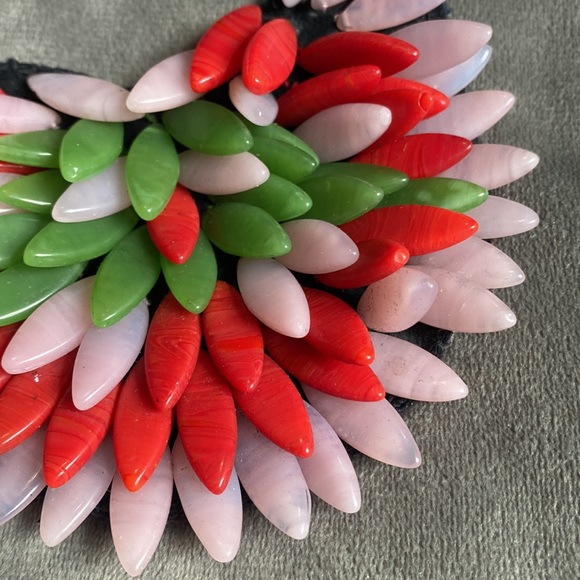 Vintage Anthro necklace - Picture 4 of 4